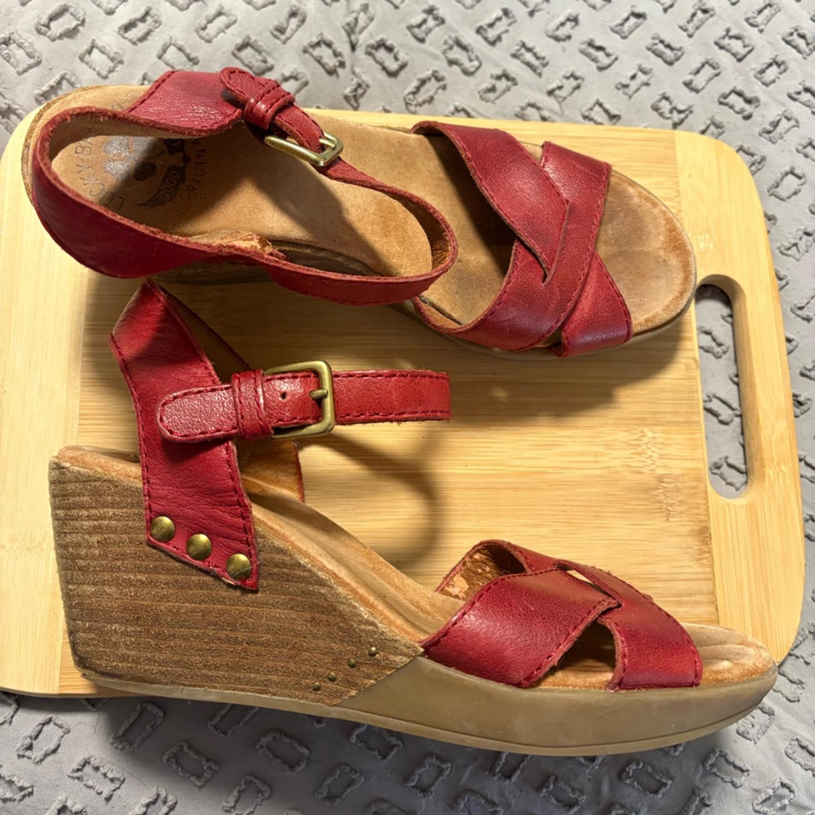 Lucky Brand Red Leather Wedge Sandals Size 7.5
