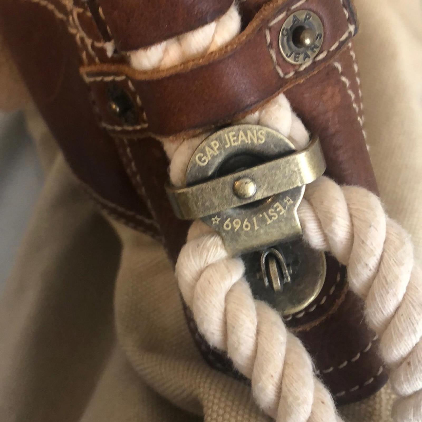 07 Gap leather and canvas purse