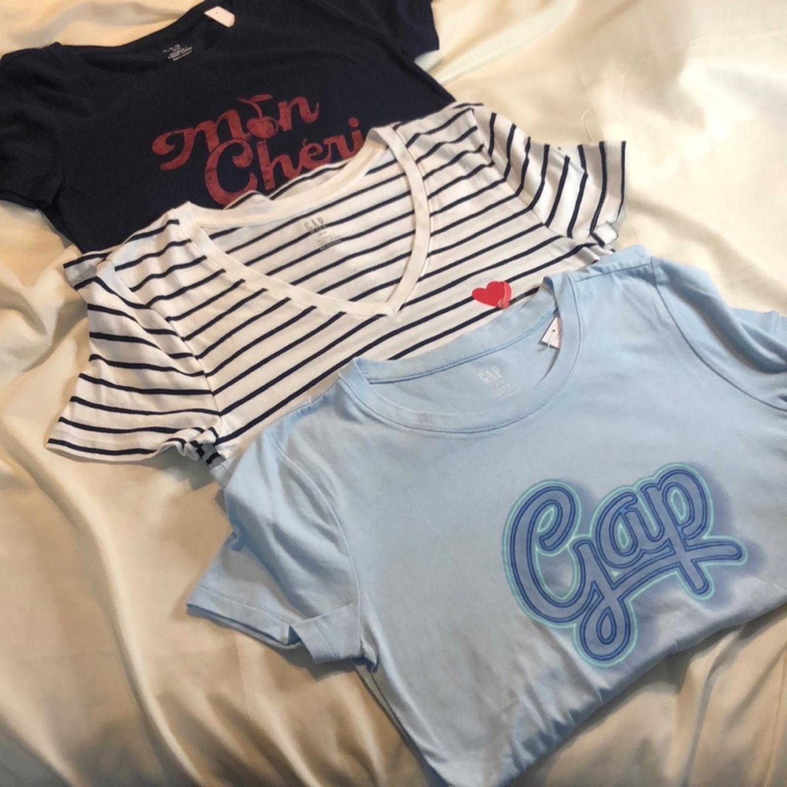 3 Gap Favourite Tees size XSmall
