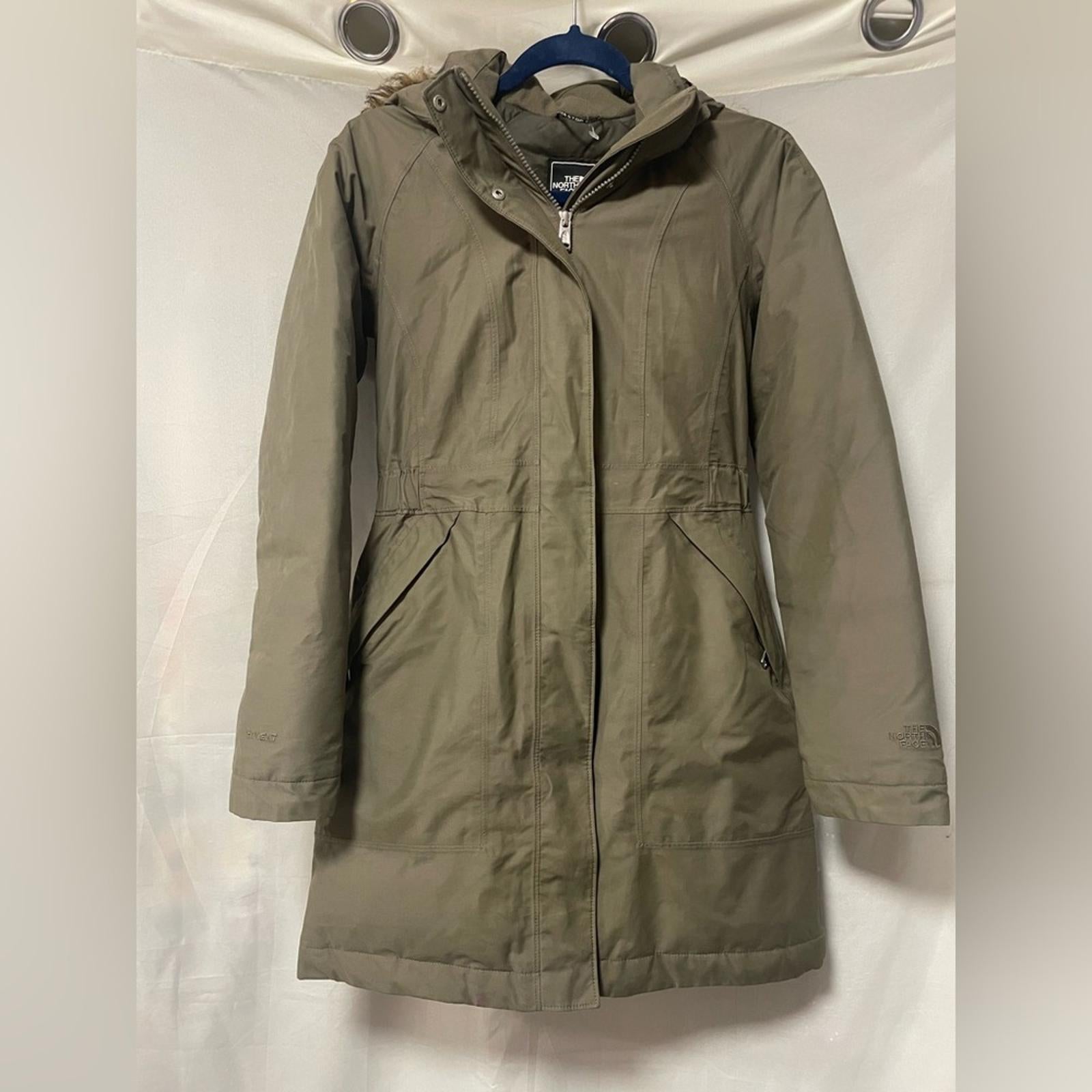 The North Face Olive Parka Size XSmall