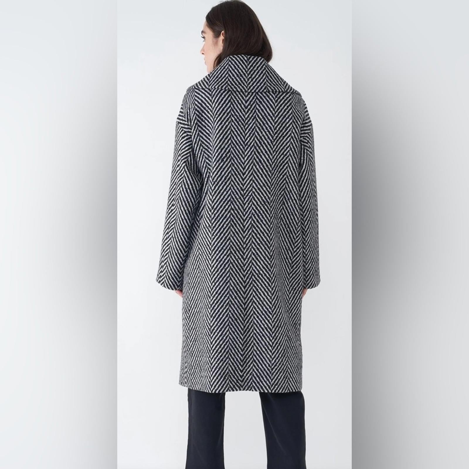 Sosken Jinny Cocoon Herringbone Boucle Coat XS/0