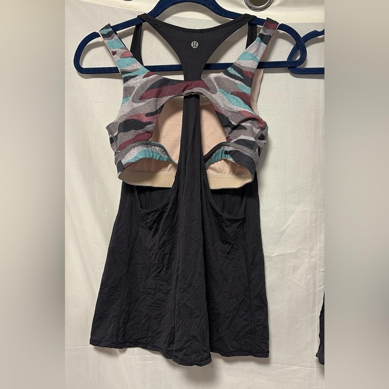 2 Lululemon Tanks With Sports Bras Size 8