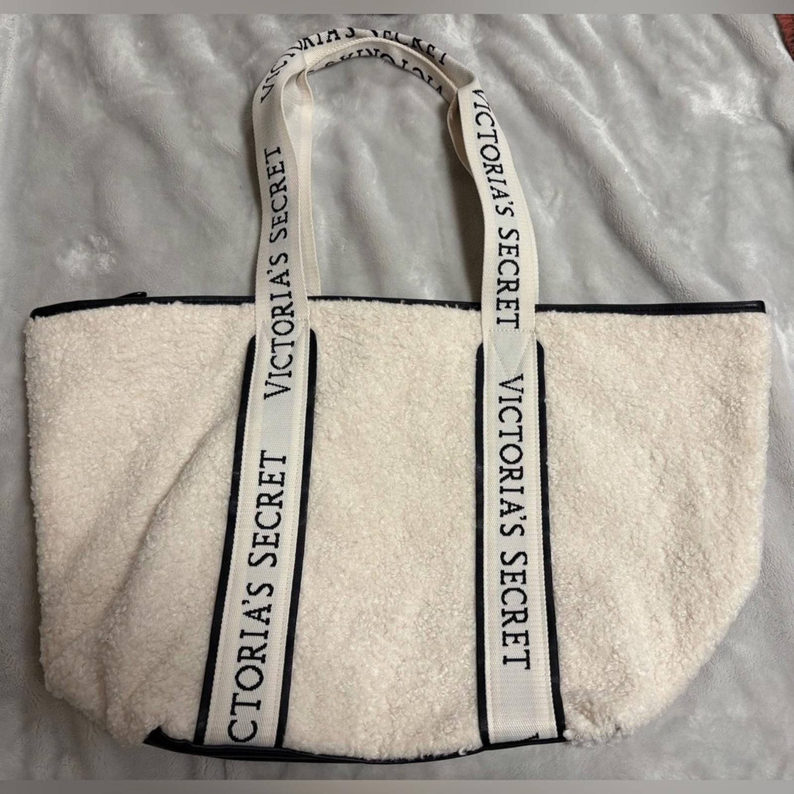 NWT Victoria Secret Sherpa Tote Bag